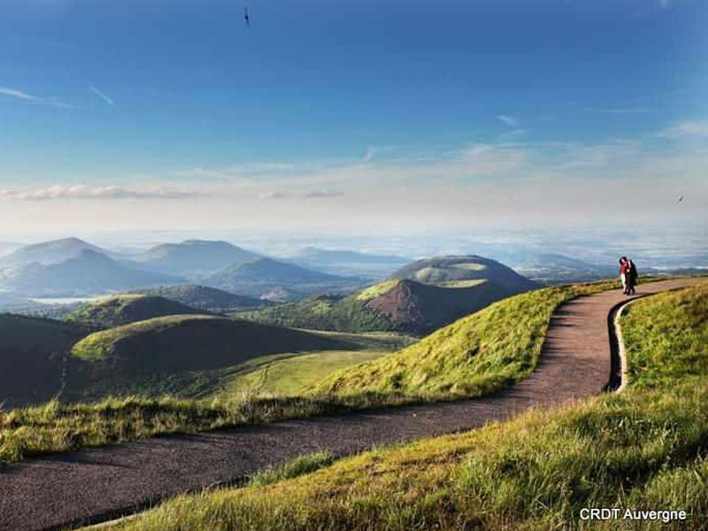 volcan d'Auvergne proche Domaine de la Chataigneraie Cantal